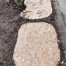 Load image into Gallery viewer, Flex Stone Maker, Set of Flexible Custom Stepping Stone Maker, Concrete Molds, Garden Paths Molds, Concrete Walkway Molds
