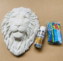 Load image into Gallery viewer, Lion's Head Garden Decor Mold, Concrete Cement Plaque Mold, Lion's Face Form for Garden Figure, DIY Outdoor Décor